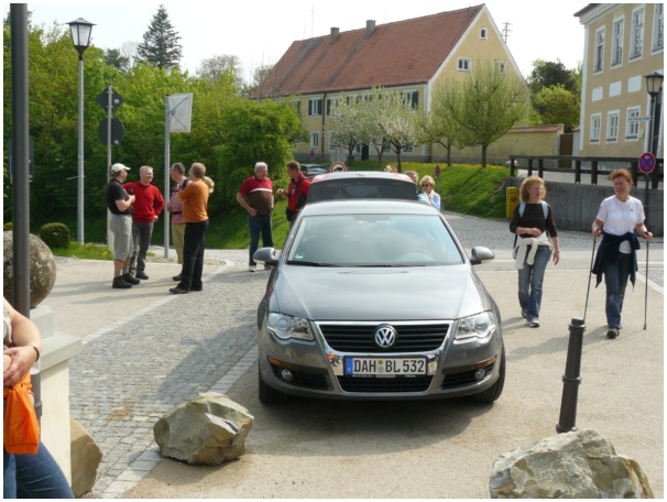 584x433 pixels (123K)